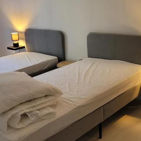 Apartment De La Del Sol *